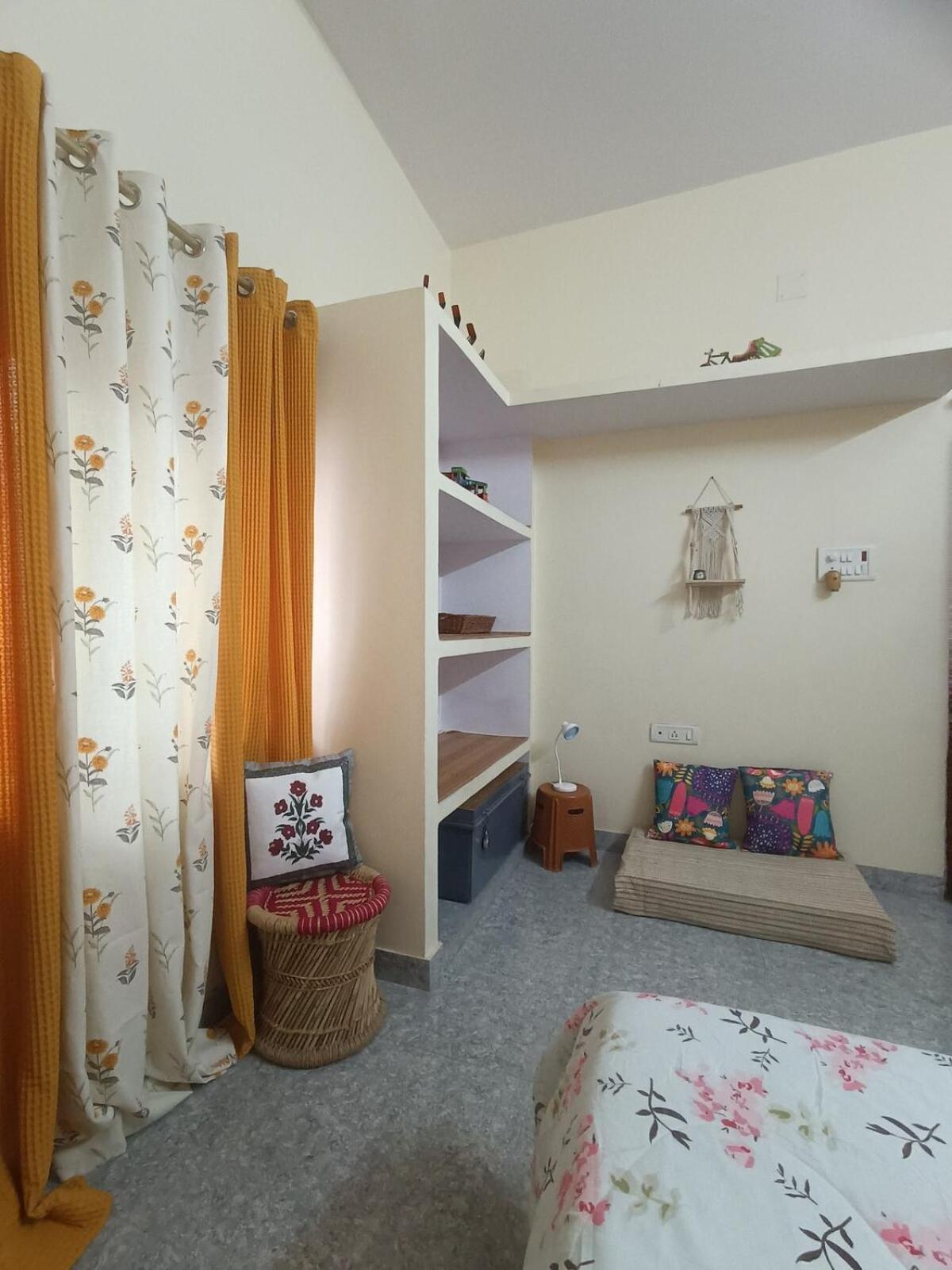A Peaceful Family-friendly Stay- Fully Furnished * Varanasi
